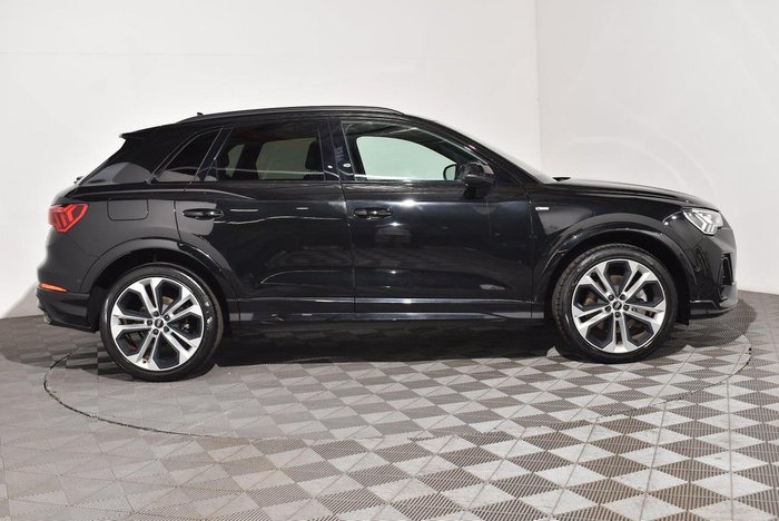 2021 Audi Q3 40 TFSI S line