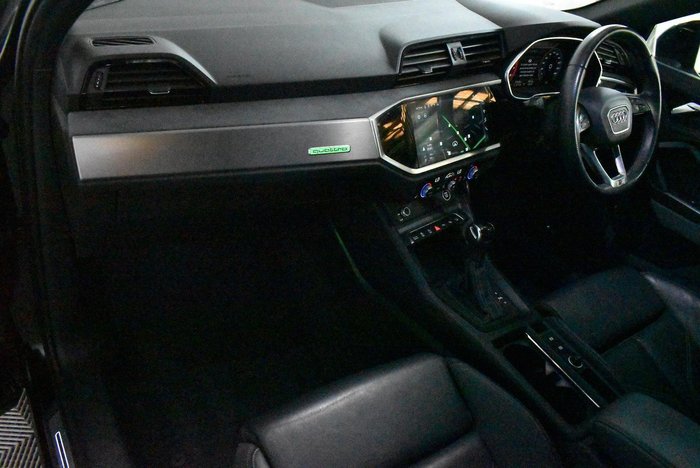 2021 Audi Q3 40 TFSI S line