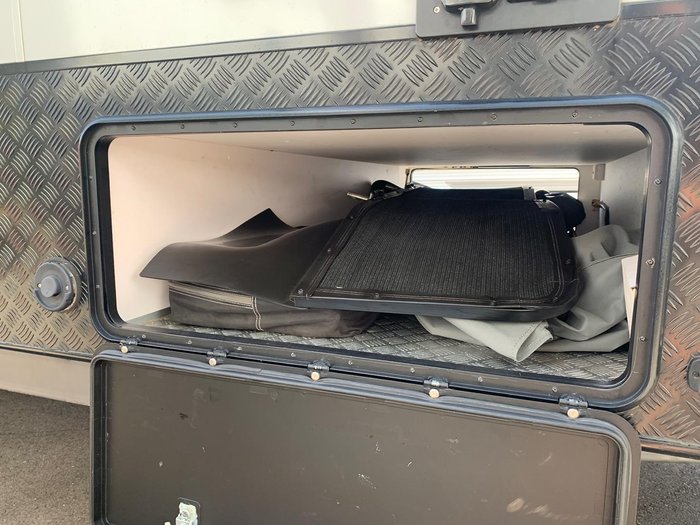 2022 Crusader Excalibur Prince Rear Club Lounge