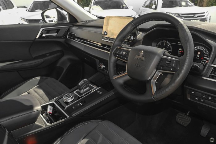 2025 Mitsubishi Outlander PHEV Aspire