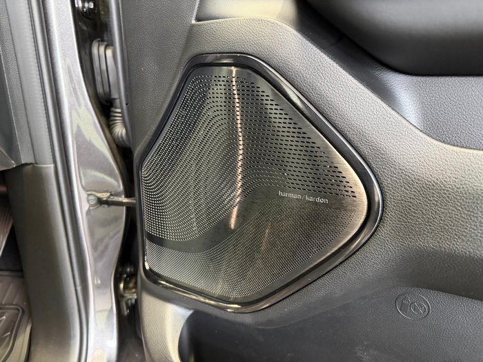 Ram 1500 Limited RamBox