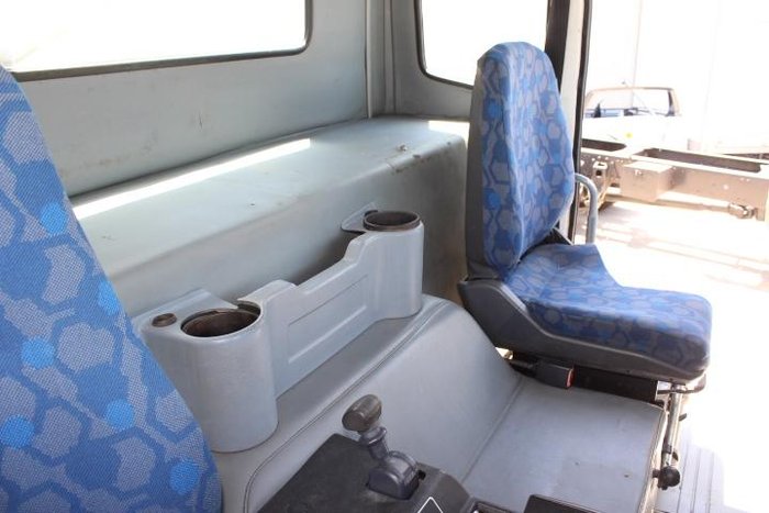 2013 Iveco Acco 2350G 280 WHITE