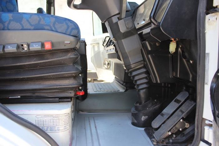 2013 Iveco Acco 2350G 280 WHITE