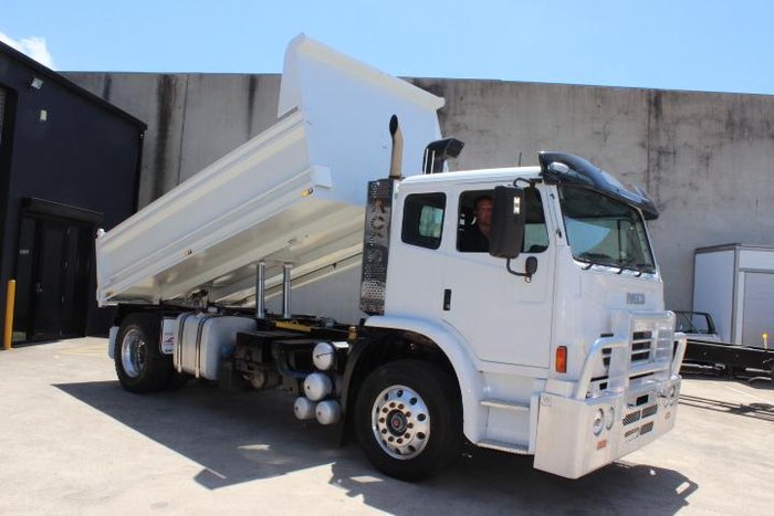 2013 Iveco Acco 2350G 280 WHITE