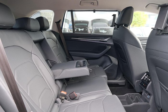 2026 SKODA Kodiaq Select PHEV