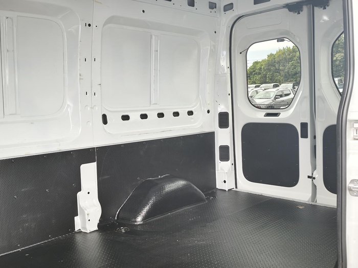 2023 LDV Deliver 9 MWB Mid Roof