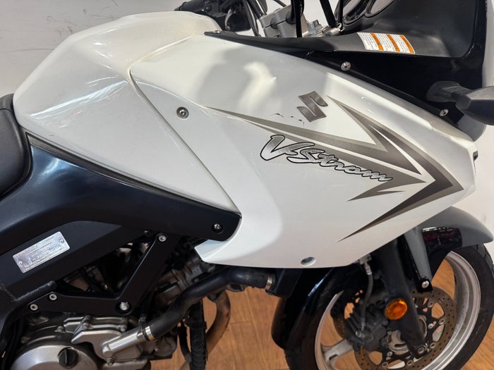2008 Suzuki DL650 V-STROM WHITE