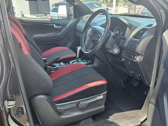 2017 Isuzu D-MAX X-RUNNER