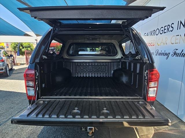 2017 Isuzu D-MAX X-RUNNER