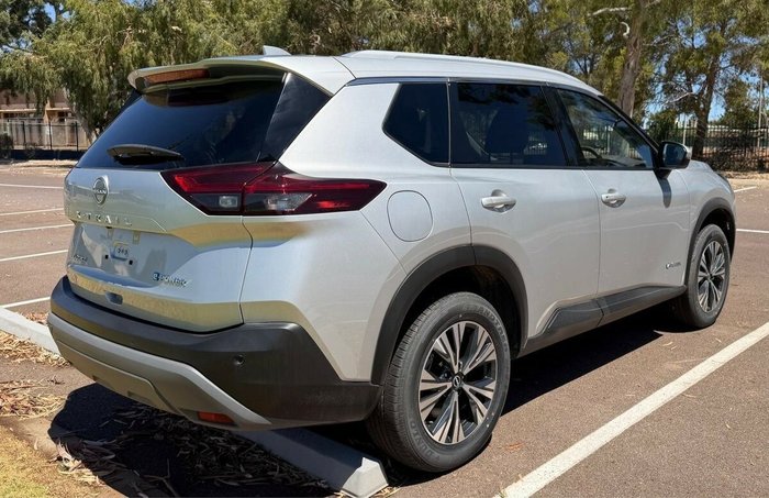 2025 Nissan X-TRAIL ST-L e-POWER