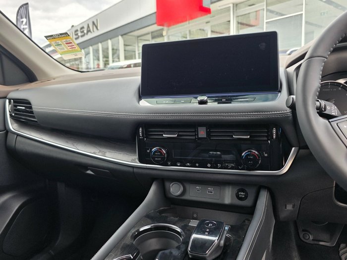 2025 Nissan X-TRAIL ST-L e-POWER