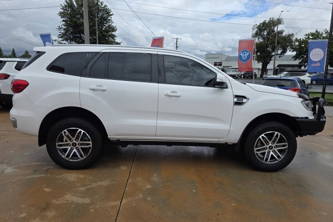 2020 FORD EVEREST TREND (4WD 7 SEAT)