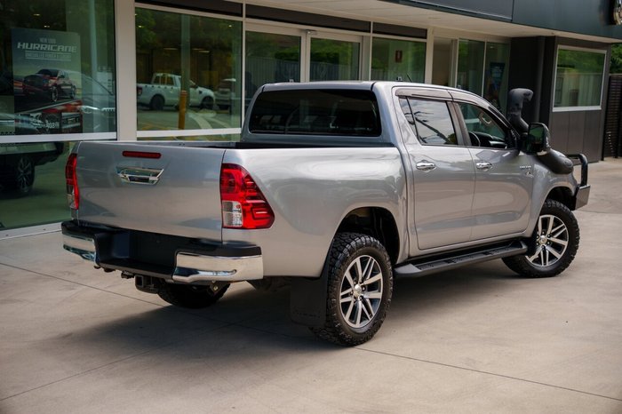 2019 Toyota Hilux SR5