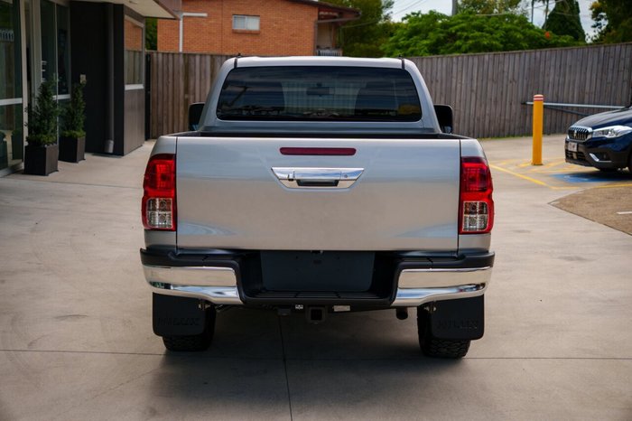 2019 Toyota Hilux SR5