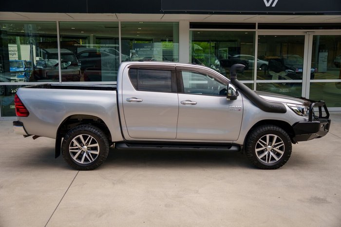 2019 Toyota Hilux SR5