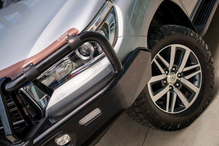 2019 Toyota Hilux SR5