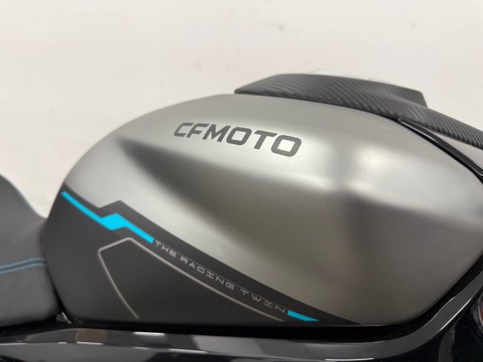 2026 CFMOTO 2026 CF MOTO 450CC 450SR-S BLACK/GREY