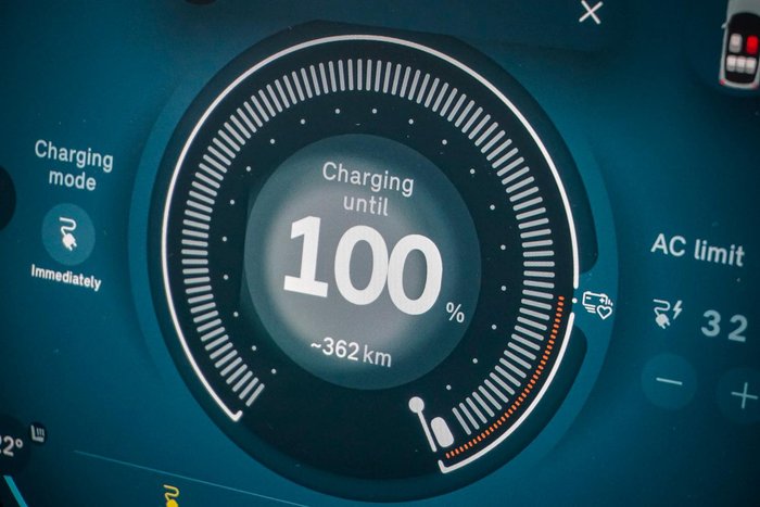 2024 MINI Aceman SE Favoured