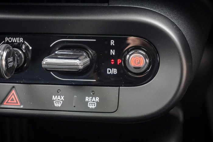 2024 MINI Aceman SE Favoured