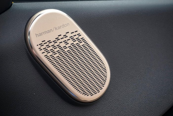 2024 MINI Aceman SE Favoured