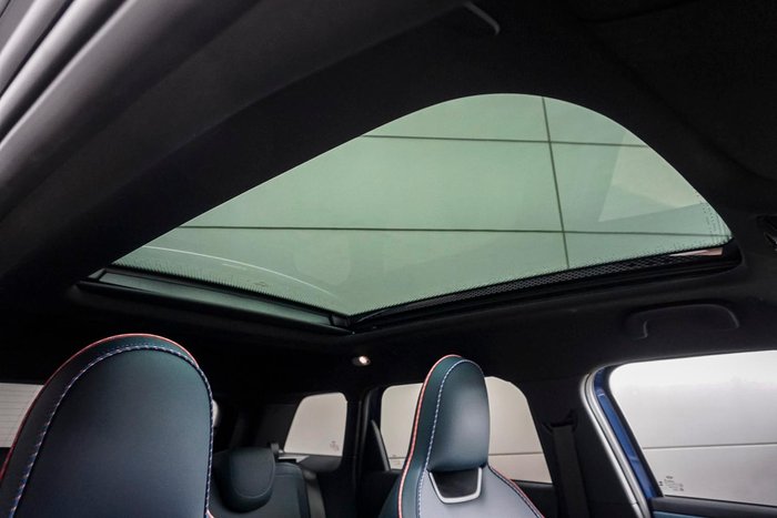 2024 MINI Aceman SE Favoured