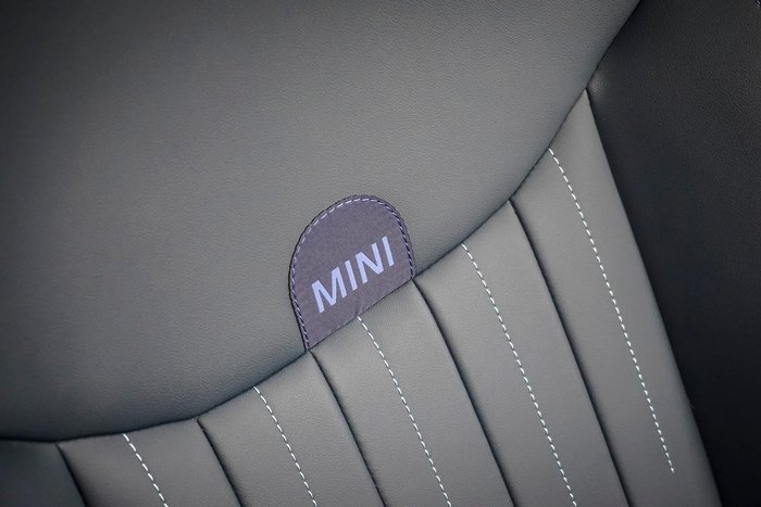 2024 MINI Aceman SE Favoured