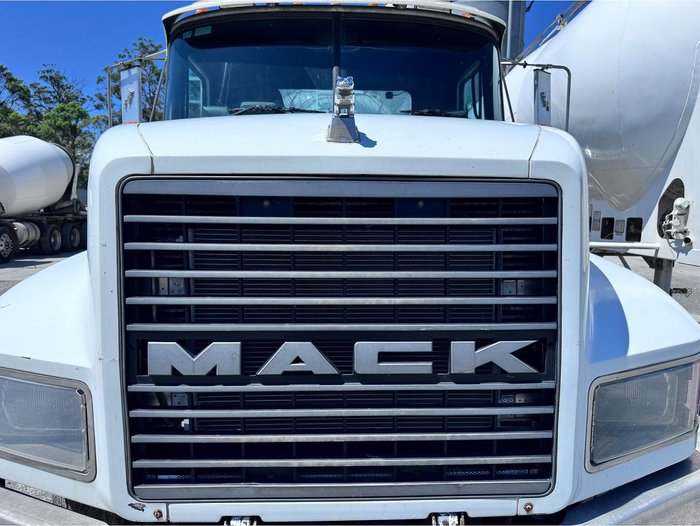 1998 Mack Prime Mover Ch