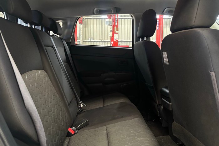 2020 Mitsubishi ASX ES