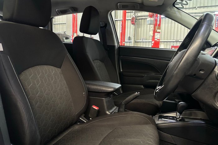 2020 Mitsubishi ASX ES