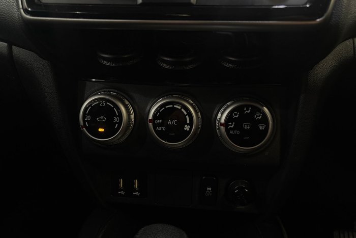 2020 Mitsubishi ASX ES