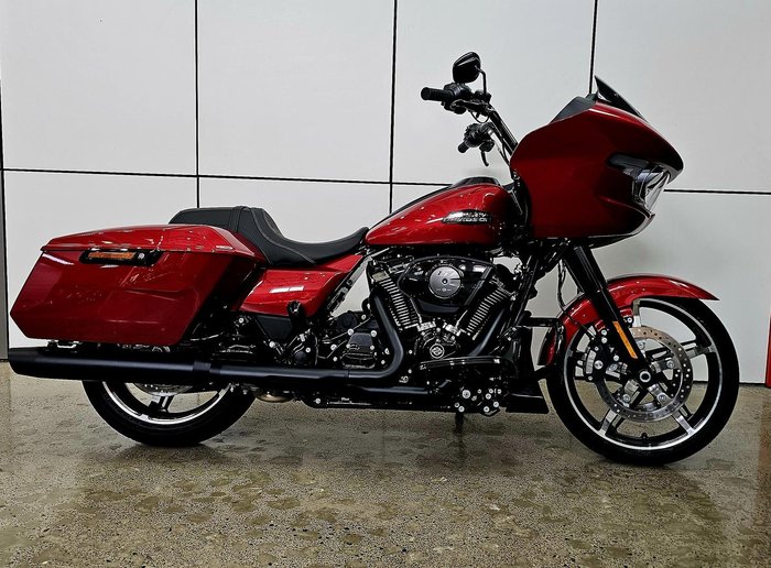 2025 Harley-Davidson Road Glide 117 (FLTRX) Touring Red