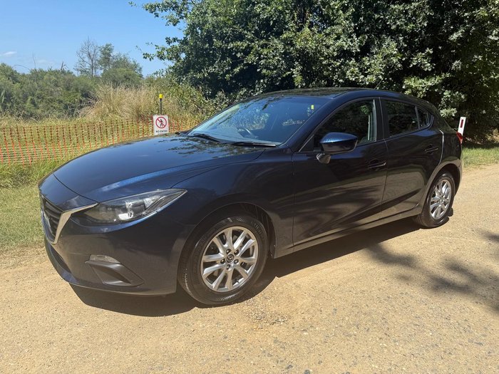 2015 Mazda 3 Neo