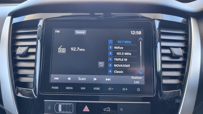 2021 Mitsubishi Pajero Sport GLS