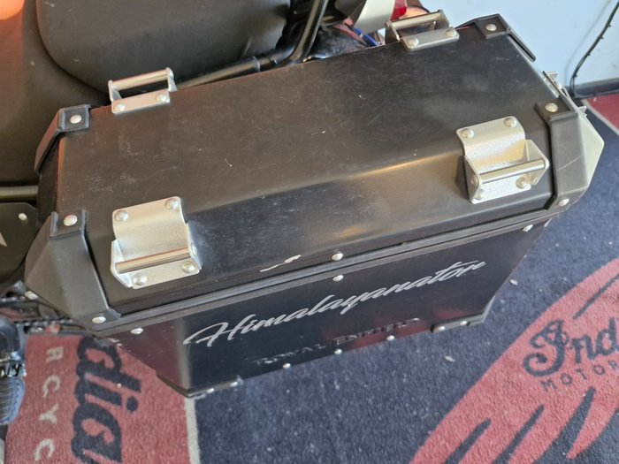 2021 Royal Enfield HIMALAYAN REBEL RED