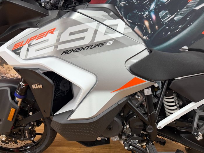 2024 Ktm SUPER ADVENTURE S GREY
