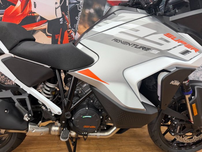 2024 Ktm SUPER ADVENTURE S GREY
