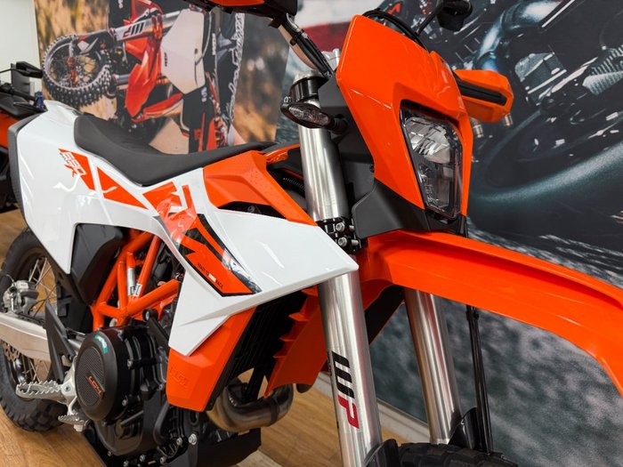 2025 Ktm 690 ENDURO R ORANGE