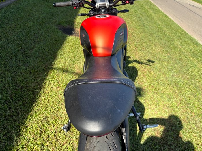 2023 Triumph TRIDENT 660 Orange