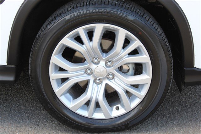 2022 Mitsubishi ASX ES