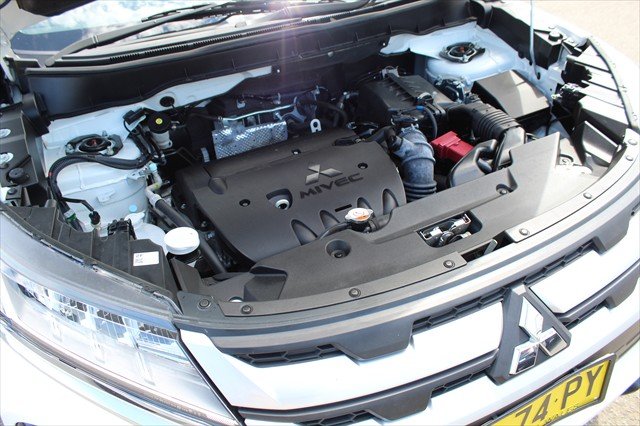 2022 Mitsubishi ASX ES