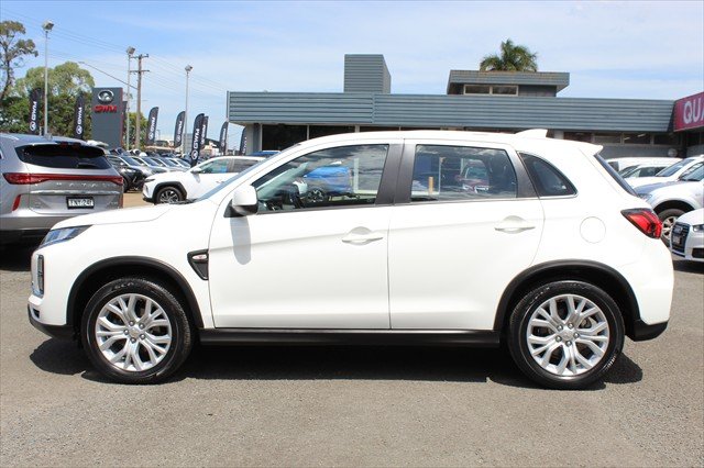 2022 Mitsubishi ASX ES