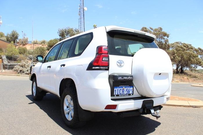 2023 Toyota Landcruiser Prado GX