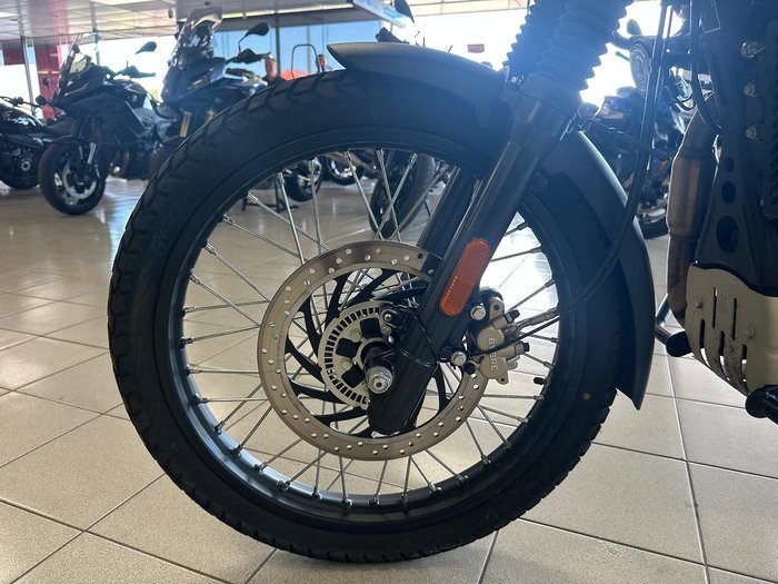 2022 Royal Enfield Himalayan E5 Premium Himalayan Black