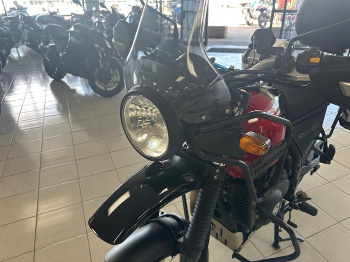 2022 Royal Enfield Himalayan E5 Premium Himalayan Black