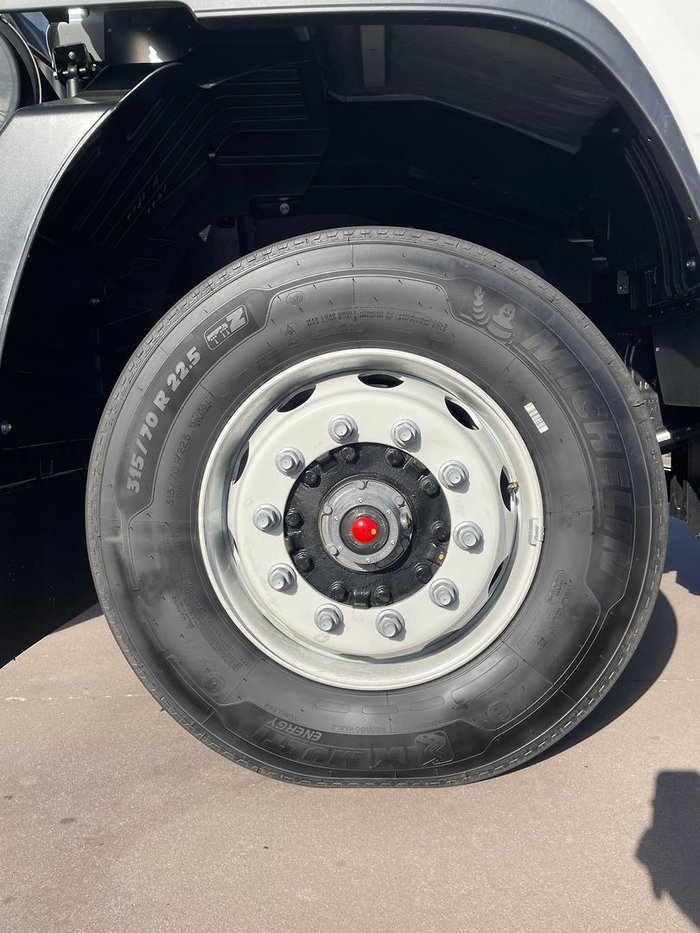 2025 Isuzu F Series FVZ 260-300 AT R46