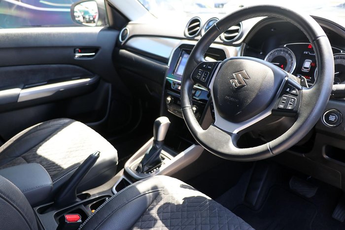 2021 Suzuki Vitara Turbo LY Series II Silky Silver