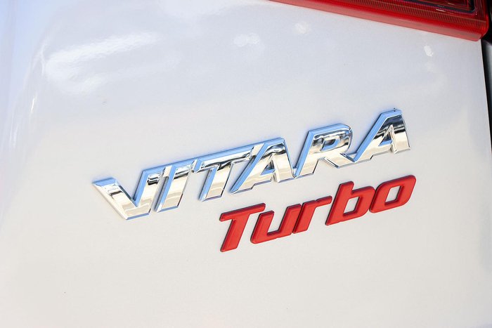 2021 Suzuki Vitara Turbo LY Series II Silky Silver