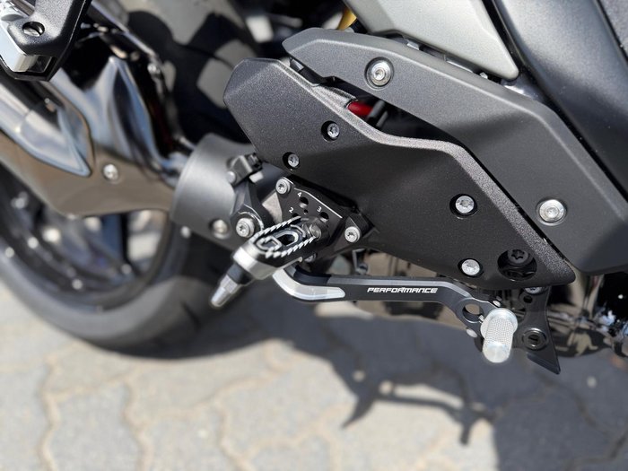 2025 BMW R 1300 R Performance R 1300 White