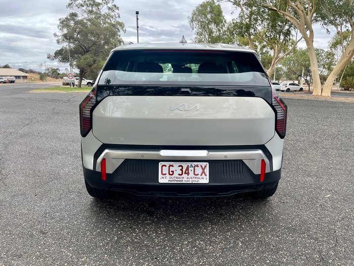 2025 Kia EV3 Earth Long Range