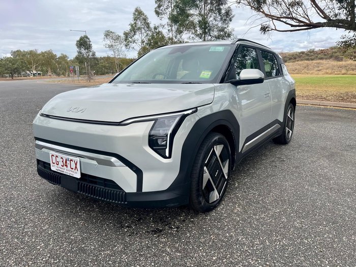 2025 Kia EV3 Earth Long Range